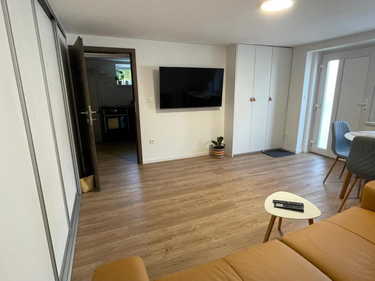Home-In Apartma Λιουμπλιάνα Εξωτερικό φωτογραφία
