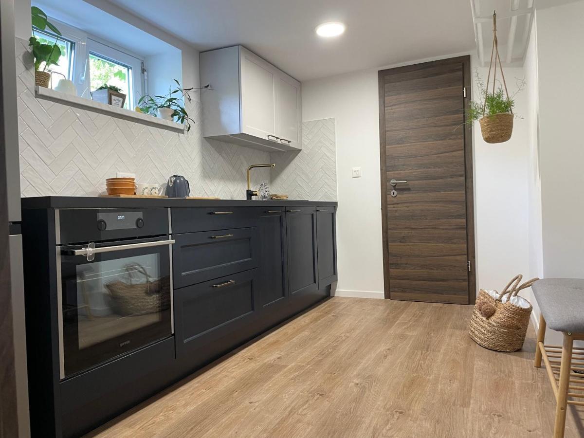 Home-In Apartma Λιουμπλιάνα Εξωτερικό φωτογραφία